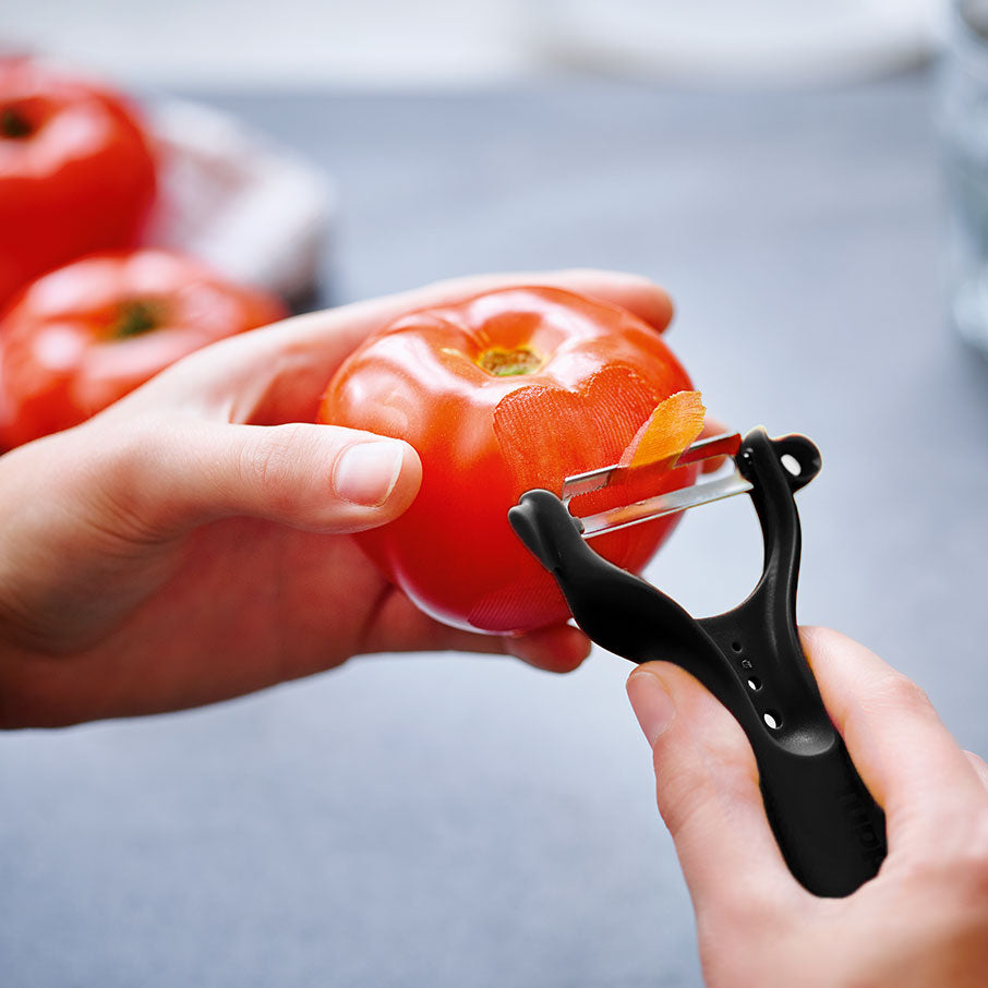 Tupperware? 5-in-1 Universal Peeler | Double Blade Vegetable Peeler - Image 3