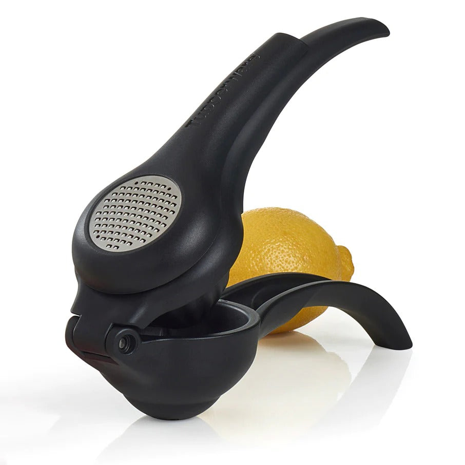 Tupperware? Zest 'N Press? Gadget | Hand-Held Citrus Squeezer & Zester - Image 2