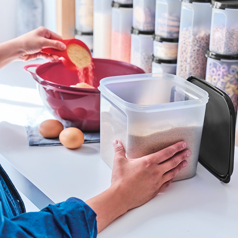 Tupperware? Modular Mates? Square 3 | Food Storage Container 17-cup / 4 L - Image 3